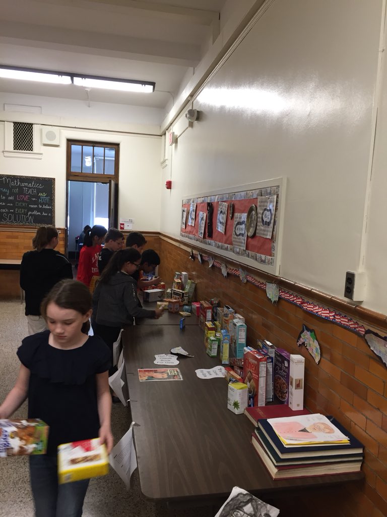 ane_eberhard's tweet image. 5th Grade Market Day was a hit!  The students learned what prices look like in hyperinflation, they figured out discounts and they calculated volume! Thanks to Principal Mrs. Mera for stopping by‼️#WeeLean #WeeCreate #WeeHawken #Wee❤️SocialStudies #Wee❤️Math