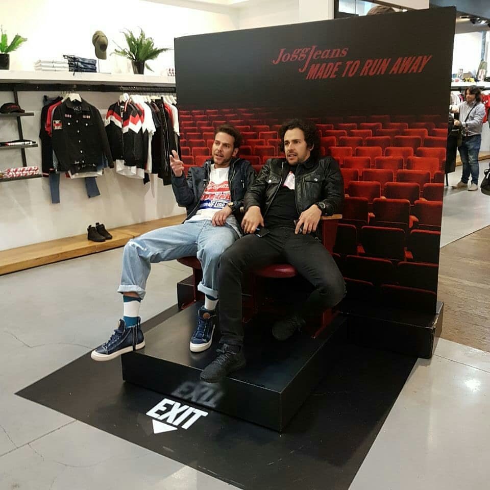 FanGatitoDf's tweet photo. En #Instagram // Cortesía: #martinezoraya1987 #joggjeanscol #madetorunaway #dieselretiro #dieselelretiro 📸💥😍 #juanbaptistad 😼 #Gatito 🐾 @DIESEL 👌 #ivanlopezofiacial https://t.co/U2KF5Lnt9n