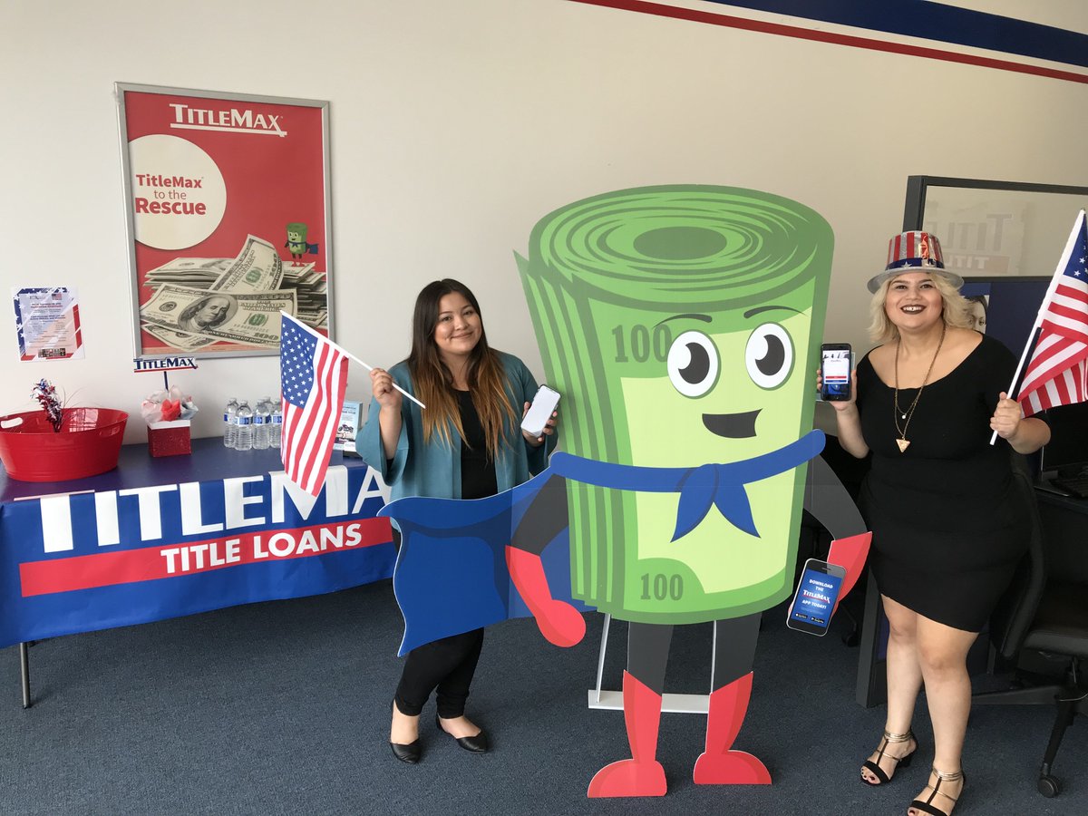 SMIndyCaldera's tweet photo. Celebrating the launch of our new app with Max and getting ready for Memorial Day here in Chula Vista, CA! #tmx #tmxfamily @NBAXTERD30 @OBielss https://t.co/mRp8hdMMaB