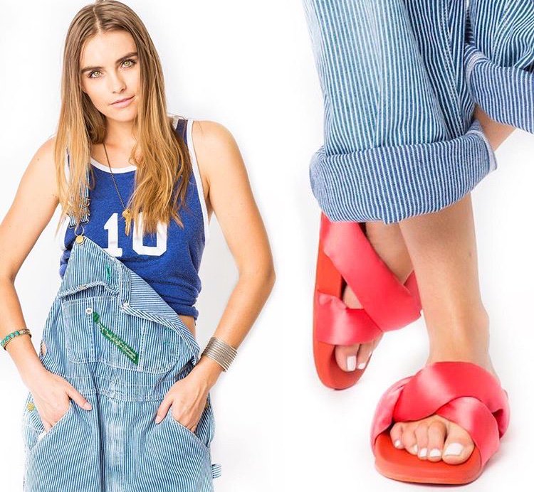 You can now get 10% off our entire #womenswear #fashion website and FREE SHIPPING for a very limited time...
bit.ly/2ppompK