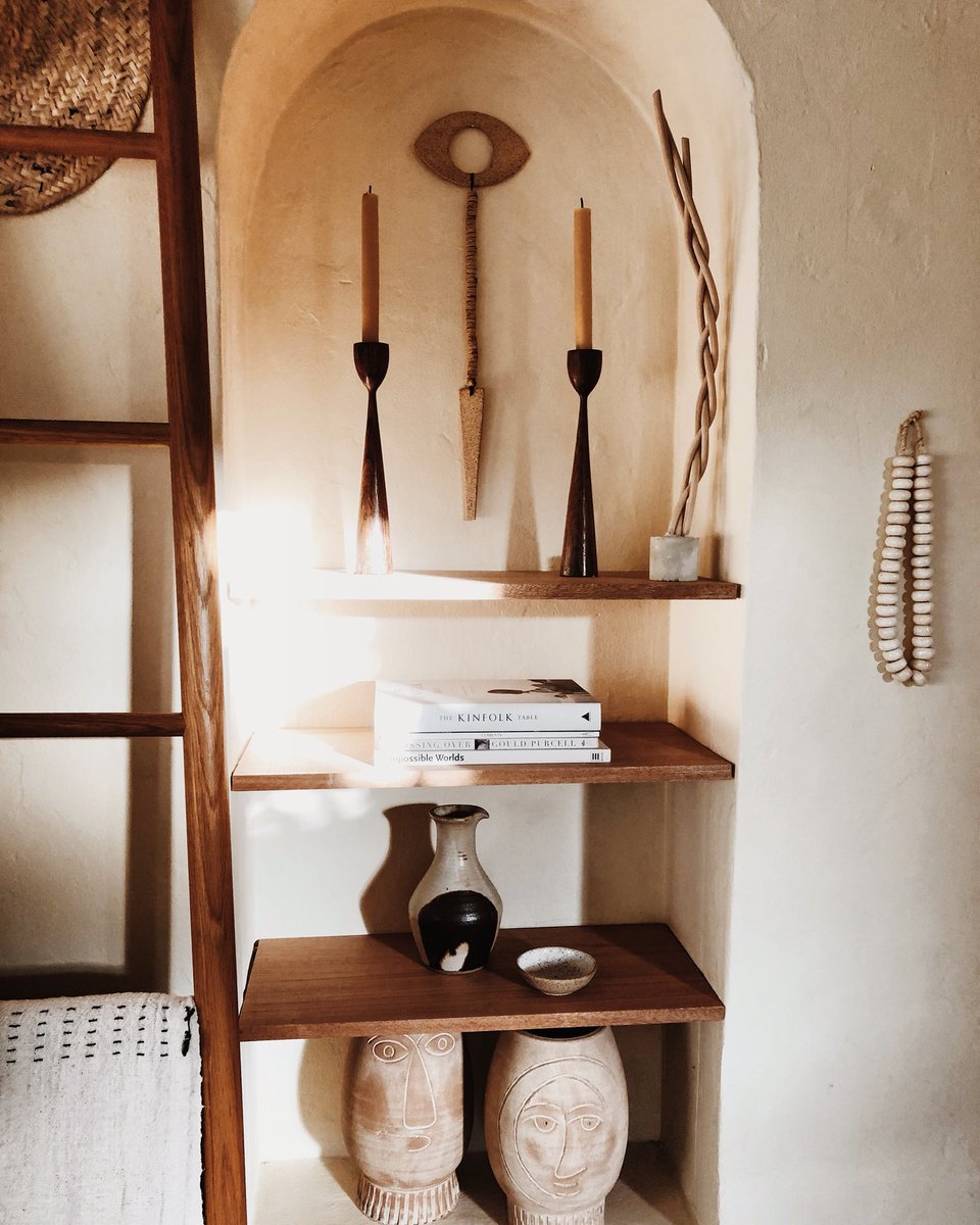 Sunlight in the house is the best at sunset 😍