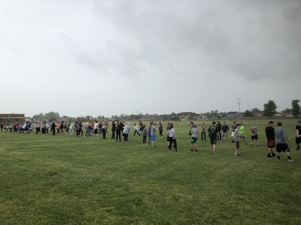 Our 8th graders had a little balloon toss during PBS!!