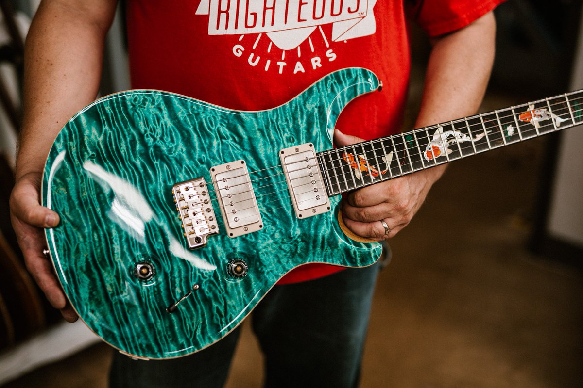 PRS Guitars tweet media