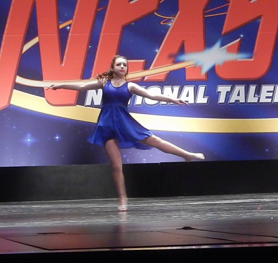 r_black_AMS's tweet photo. This weekend I have two dance recitals at Flat Rock High School, they will be lots of fun :) #BAMSCE #FreeFriday https://t.co/m2K5jFNFwE