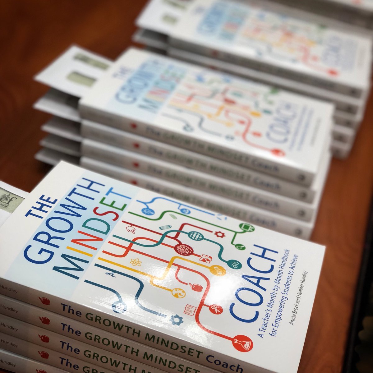 Ended #PolkTeachersLead with The Growth Mindset Coach! #floridamindset @MsAnnieBrock <a href="/2017FLTOY/">Jessica Solano</a> <a href="/HeatherHundley3/">Heather Hundley</a>