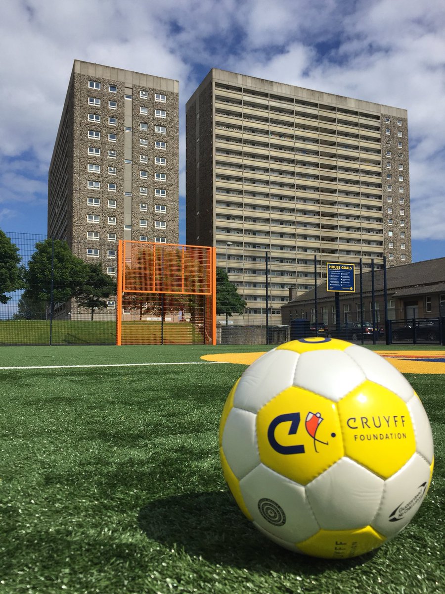 DLStreetsport's tweet photo. Big day tomorrow #LawCruyff Court #TotalAberdeen @JCFoundation @JordiCruyff @rgusport @DenisLawLegacy #YesBallGames 🤙🏼☝🏼 https://t.co/Z5fZCTNeAM