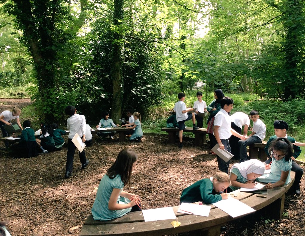 MissWHW's tweet photo. Loving our Nature Journals @MissDlln We spent most of the afternoon sketching outdoors✍🏼🌿☀️@PennWoodSchool #OutdoorLearning #takenotice #lovenature https://t.co/sdjYIc9Dnv