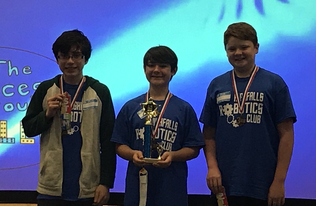 carrierobledo's tweet photo. Way to go @HighfallsEagles Middle School Robotics team! Third place and Judge’s Award at today’s @MCSDigital MS Robotics Competition! #ncrobotics https://t.co/8cnH89Ah34