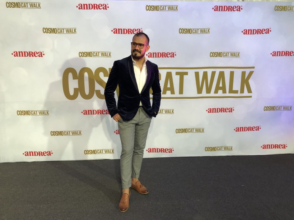 dhanopadron's tweet photo. De 10! La #cosmocatwalk by @andreaenlinea 😎 👏🏼 👏🏼 calzado 👞 by @ferratoOnline 😎😎😎#dhano #dhanoMkt @cosmopolitanmx https://t.co/XD8MQM4RIH