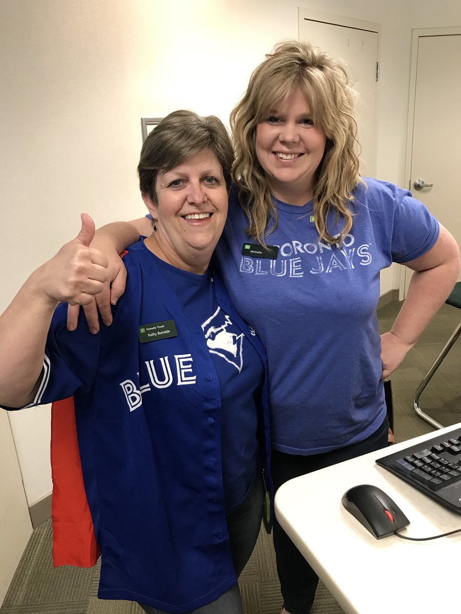 DavidM_TD's tweet photo. Blue Jay Day at #TEAMAPLVU. Looks like our MCS is giving Kevin Pillar a run for his money! @AndrewP_TD @ryanvuyk_TD @TD_Canada https://t.co/aFrunsERPg