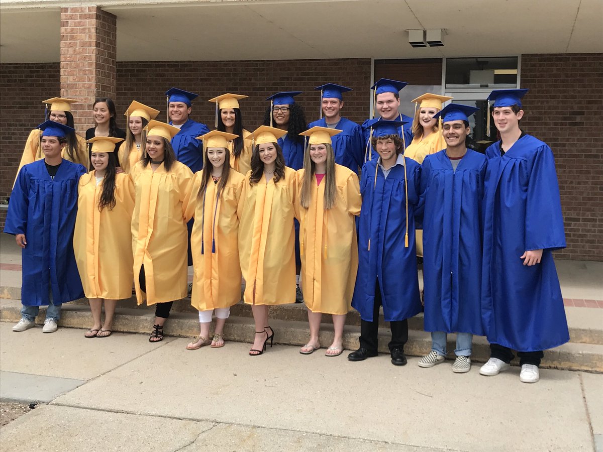 John Wiedeman (@jwiedeman11) on Twitter photo Congratulations to our <a href="/NorthfieldElem/">Northfield Elem</a> alumni on their graduation from <a href="/GeringBulldogs/">Gering Bulldogs</a>! We enjoyed your visit this afternoon! 👩🎓 👨🎓 🎓 🎉 #Classof2018 #ilovepublicschools #beblueandgold Congratulations to our <a href="/NorthfieldElem/">Northfield Elem</a> alumni on their graduation from <a href="/GeringBulldogs/">Gering Bulldogs</a>! We enjoyed your visit this afternoon! 👩🎓 👨🎓 🎓 🎉 #Classof2018 #ilovepublicschools #beblueandgold