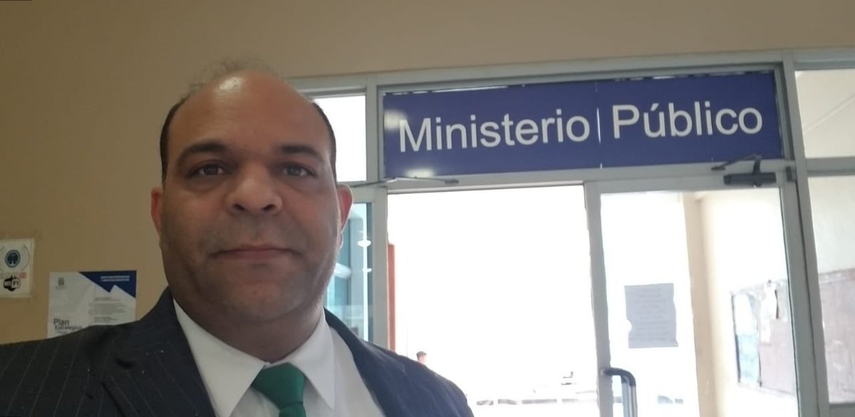 FelixPortes's tweet photo. #CuartaParada #PalaciodeJusticiaDeBonao
#JusticiaParaJeffrey https://t.co/UBho02ryTa