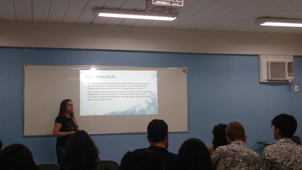 MultimidiaJF's tweet photo. Os interessados em colunistas, venham assistir a aluna Joice Fernandes falando sobre:

O colunista social e suas fontes: estudo sobre a coluna César Romero, na Tribuna de Minas

#comunicaçãoétudo #jor https://t.co/VVl3EWSt1t