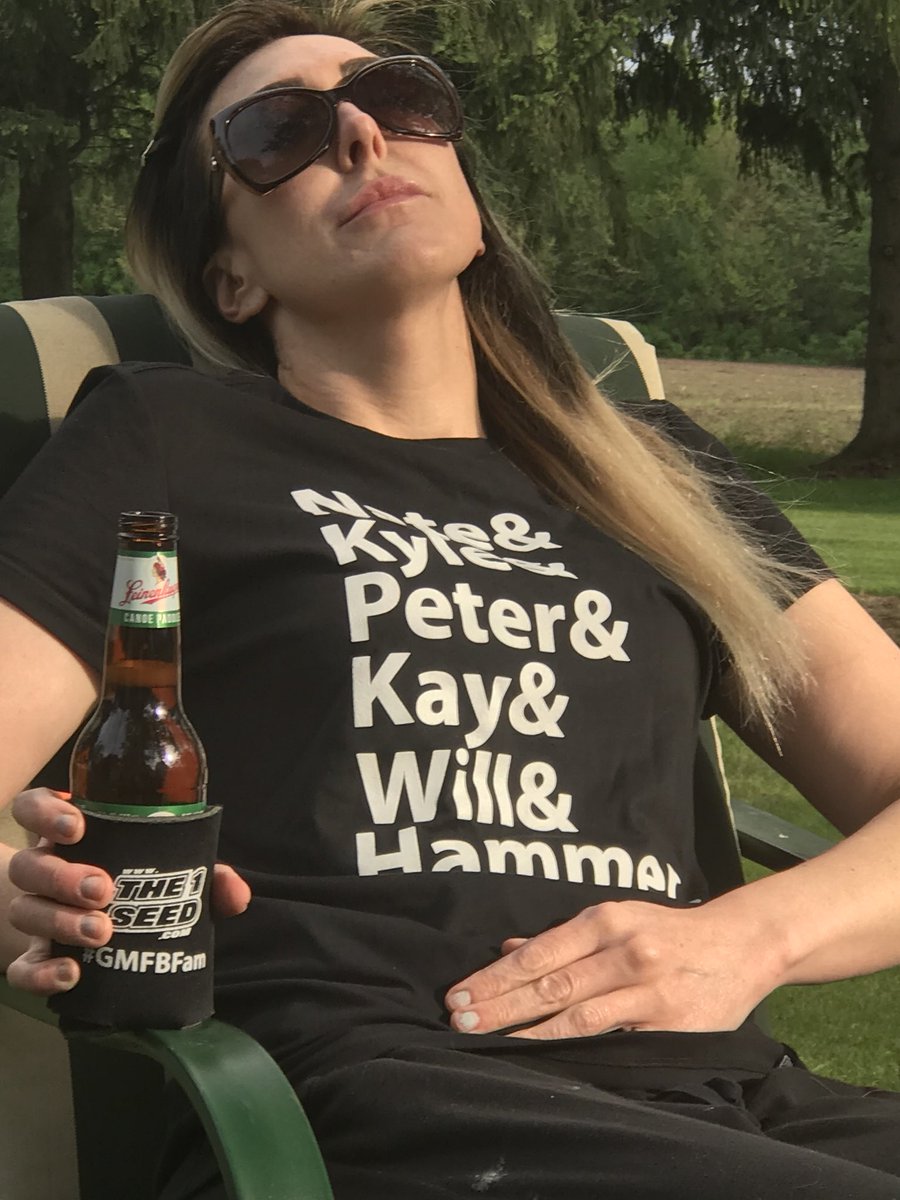 heykristakay's tweet photo. #Fridaynightfeeling #gmfb #GMFBFam. Thank you @vanillag0rilla @The1seedapparel @Nate13Burleson @heykayadams @MattHamilton25 @KyleBrandt @PSchrags @WillSelvaTV @gmfb #PackerCountry #FootballFamily https://t.co/8Ml98JChSv