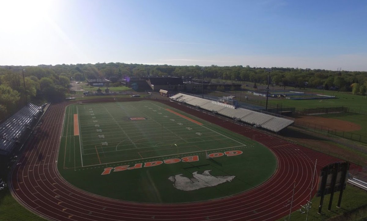SuburbanClassic's tweet photo. TONIGHT

—
@MinnesotaUlt Classic Suburban Championship
—

1️⃣ @WBLU_Boys v. 2️⃣ @MaulUltimate

📅 Friday May 18th
⏰ 7:00pm
🏟 WB Stadium at South Campus
🎟 Free!
📺 Live on Ch 19/801 @SCCTVSports

—
All Conference team
announced at halftime!
—

🏆⚪️ #BattleForTheLake https://t.co/IpucACYQIH