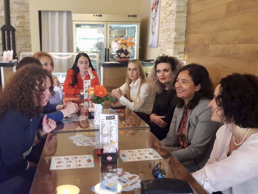 dewivandeweerd's tweet photo. Great to meet the ambitious people of #Devoll, talking about #tourism development, our cooperation on local security, better schools, access to funds & citizens engagement. 1/2 https://t.co/EZ984KOugU