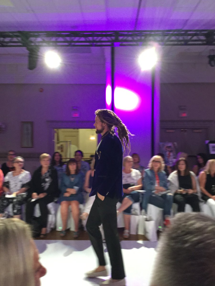 iramcdonald's tweet photo. So thrilled to be in attendance at the #frayed fashion show last night, in support of @HHCALegacyBuild &amp; @HabitatHamilton . Great job organizing a fantastic event @Ancaster_Rotary . We had a blast! - especially cheering on one of our own models. #HamOnt #IMCladies #fashionforgood https://t.co/pfgIWoDprY