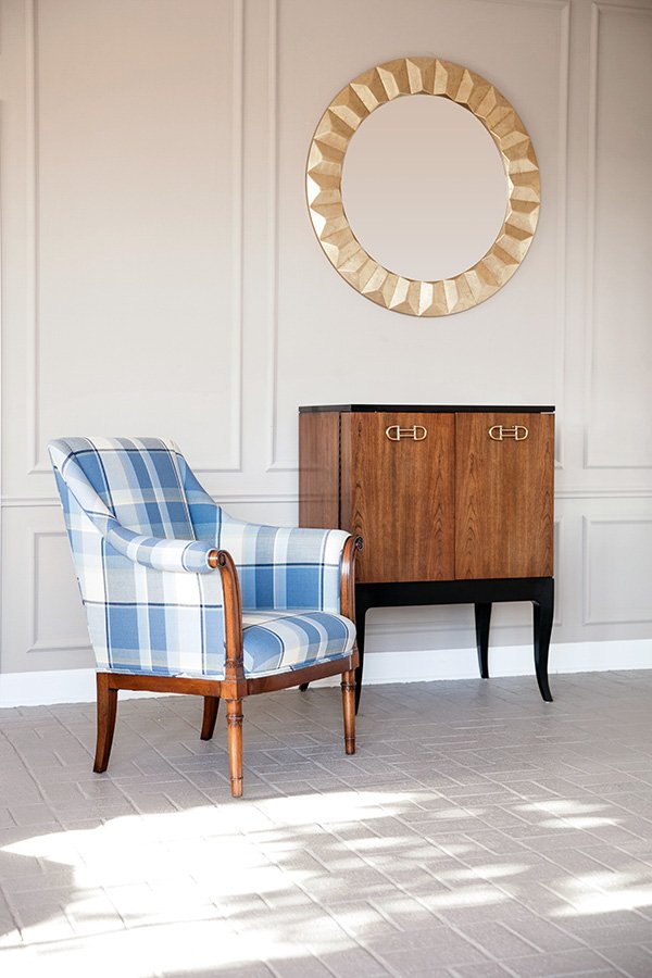 Classic American design ♥️ Tudor Place Lounge beside the Belmont Chest on stand by Julie Browning Bova for Kindel's Designer Artist Series.