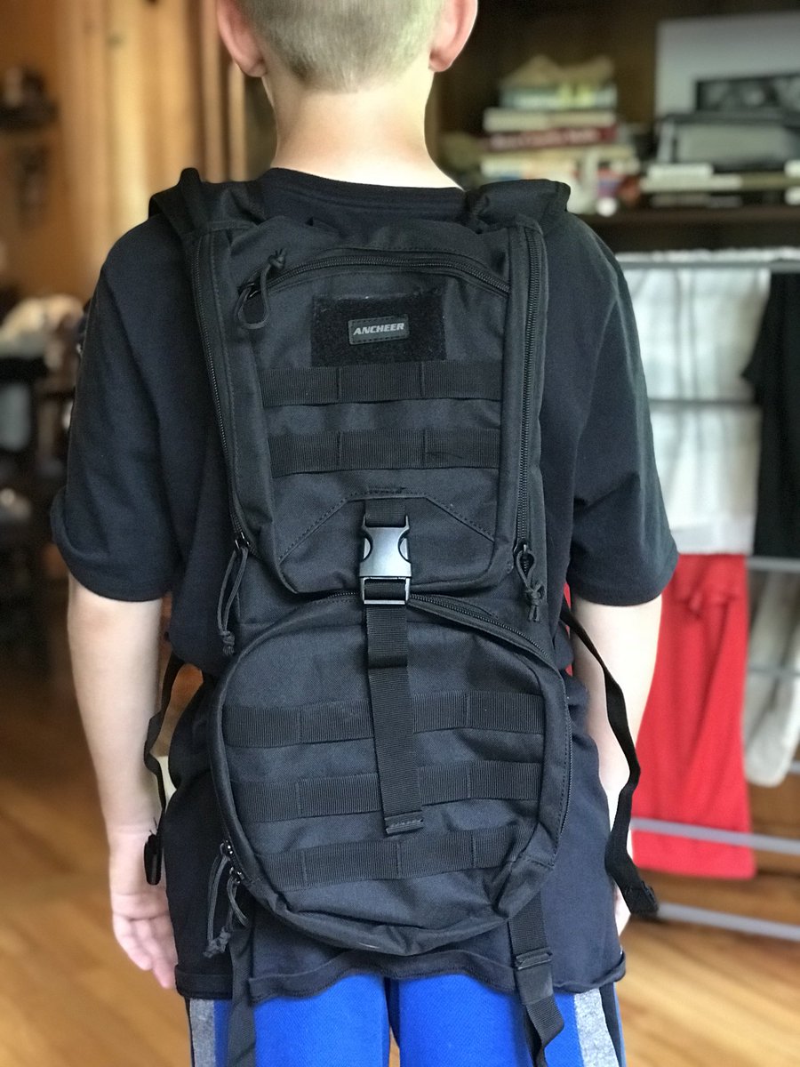 JVanEtten15's tweet image. I got this hydration pack backpack for my son or husband to use for hiking or hunting.  It is great, it is lightweight, the straps are adjustable it will either one of them. The bladder is wide mouth easy to clean or add ice. #hydrationbackpack
