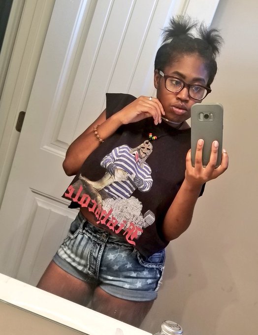 Thought id rep the homies for the day @FISHINGFORSCALE @KENNYVSOLDOUT @kobefisher_ https://t.co/sI4j<a class="tags" target="_blank" title="On Twitter" href="/?out=eyJ0eXAiOiJKV1QiLCJhbGciOiJIUzUxMiJ9.eyJpYXQiOjE3MjQ4NjcyNzgsImlzcyI6InR3cG9ybnN0YXJzLmNvbSIsIm5iZiI6MTcyNDg2NzI3OCwiZXhwIjoxNzU2NDAzMjc4LCJyZWRpcmVjdF91cmwiOiJodHRwczovL3R3aXR0ZXIuY29tL0ZJU0hJTkdGT1JTQ0FMRSJ9.HZQs8nsDoV46xt3PxHicr8Vzo5LYrvnbILuYLfMswxG8Fpstlqw8uloZd2hAgJzAODGDzBHR3KqtHDHytgMf7A">@FISHINGFORSCALE</a><a href="/tag/poolparty"class="tags"><span>#poolparty</span></a><a href="/tag/naturalhairstyles"class="tags"><span>#naturalhairstyles</span></a><a href="/tag/4chair"class="tags"><span>#4chair</span></a><a href="/tag/comfor"class="tags"><span>#comfor</span></a>