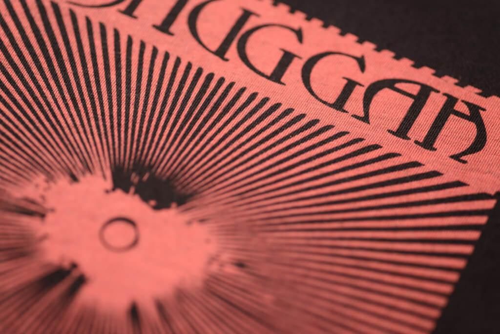 downtojam's tweet photo. Eight tips for ordering cheap band shirts | via @vacordprints https://t.co/lhMx41soE4 #MusicMarketing https://t.co/3cI2ETWGLT