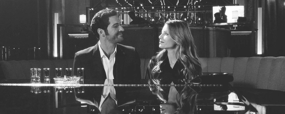 Autumn_Wulfe's tweet photo. @sinfoletras @LuciferPolls @Wiki_Lucifer_FR @Lucifer_Spain Ahhhh, but there are SO many to choose from. Sadly I don't have them ALL on my laptop. (lol) Hmm, I think THIS was a beautiful moment, but just one of many. #SaveLucifer #PickUpLucifer https://t.co/2BLqqt6645