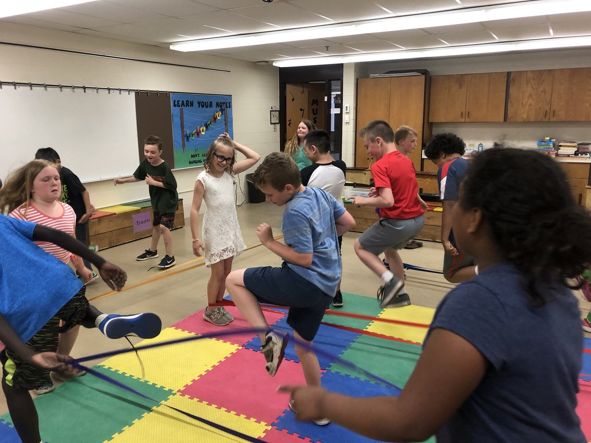 torkelsonmusic's tweet image. Jump band fun for our final day of music! #ALASConnectED @DawnWare8