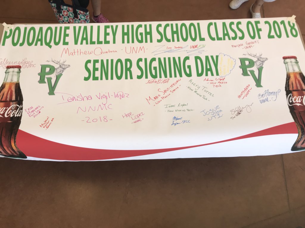 CoachMandyNic's tweet photo. #CollegeSigningDay #BetterMakeRoom #PVHS2018 https://t.co/ih6h2sgewN