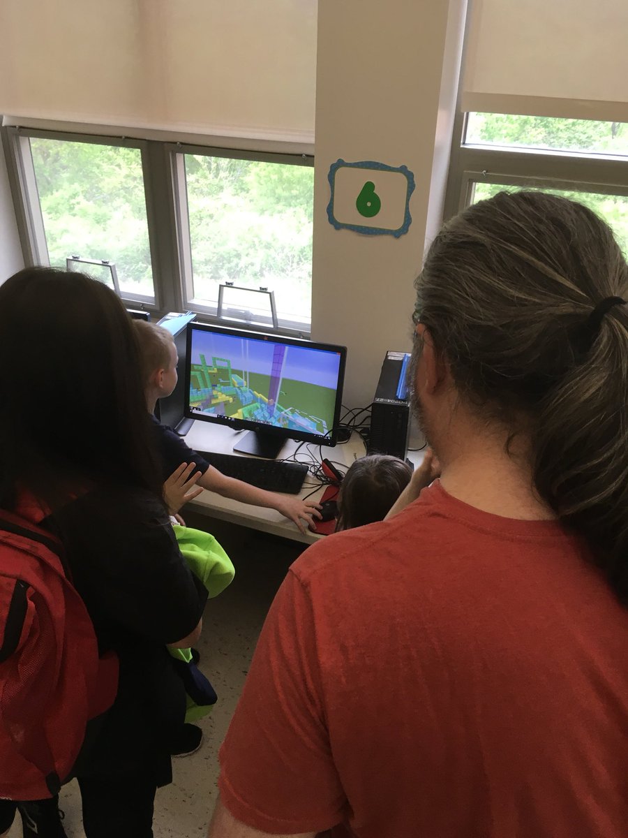 Ms_Zusinas_APC's tweet photo. Minecraft Showcase today! Students taught parents all about #minecraft and showed them their hard work. Shout out to @janastahl1 for teaching them and organizing the showcase. The students were beyond excited. https://t.co/D4qOj4YFNK