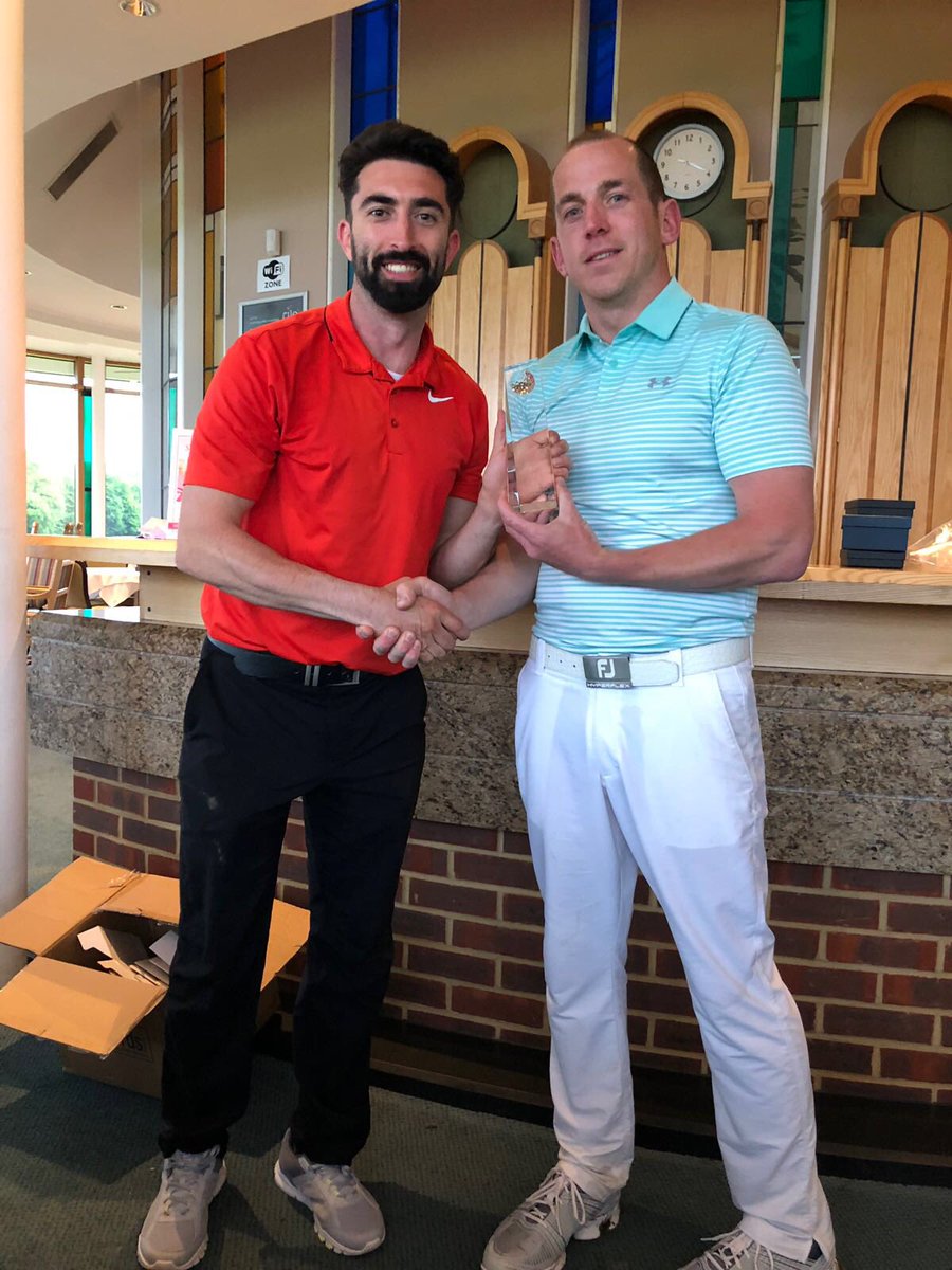 MajorMasters1's tweet photo. Runner up - Kian @Kianwestdogg - Led the field on the overnight leaderboard but sadly couldn’t hold on the top spot. An impressive Day 1 42, a hard fought Day 2 29, Total 71
#notallheroeswearcapes #toor #tbt #golf #golfing #可愛いは正義 #ゴルフ #friday #friyay #majormasters2018 https://t.co/8LzcibVSPd