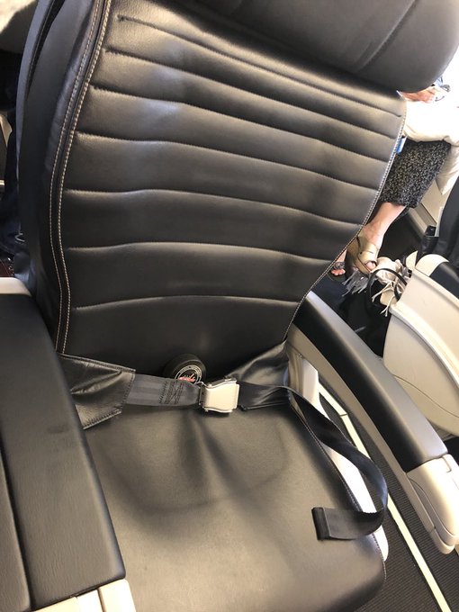 Game puck gets its own seat in first class #ALLCAPS https://t.co/fM2G9WhlwD