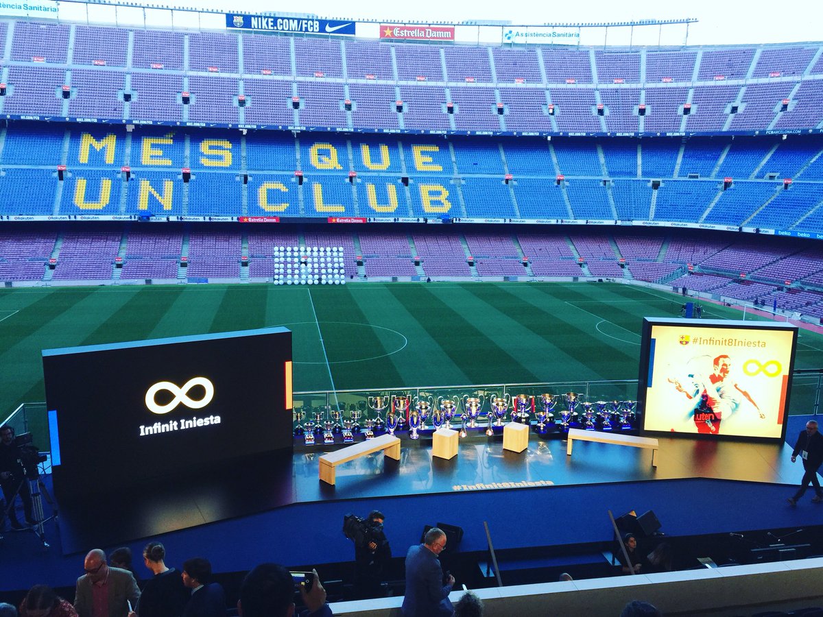 FCBguillermo's tweet photo. #Infinit8Iniesta 💙♥️ https://t.co/w857O8vHam