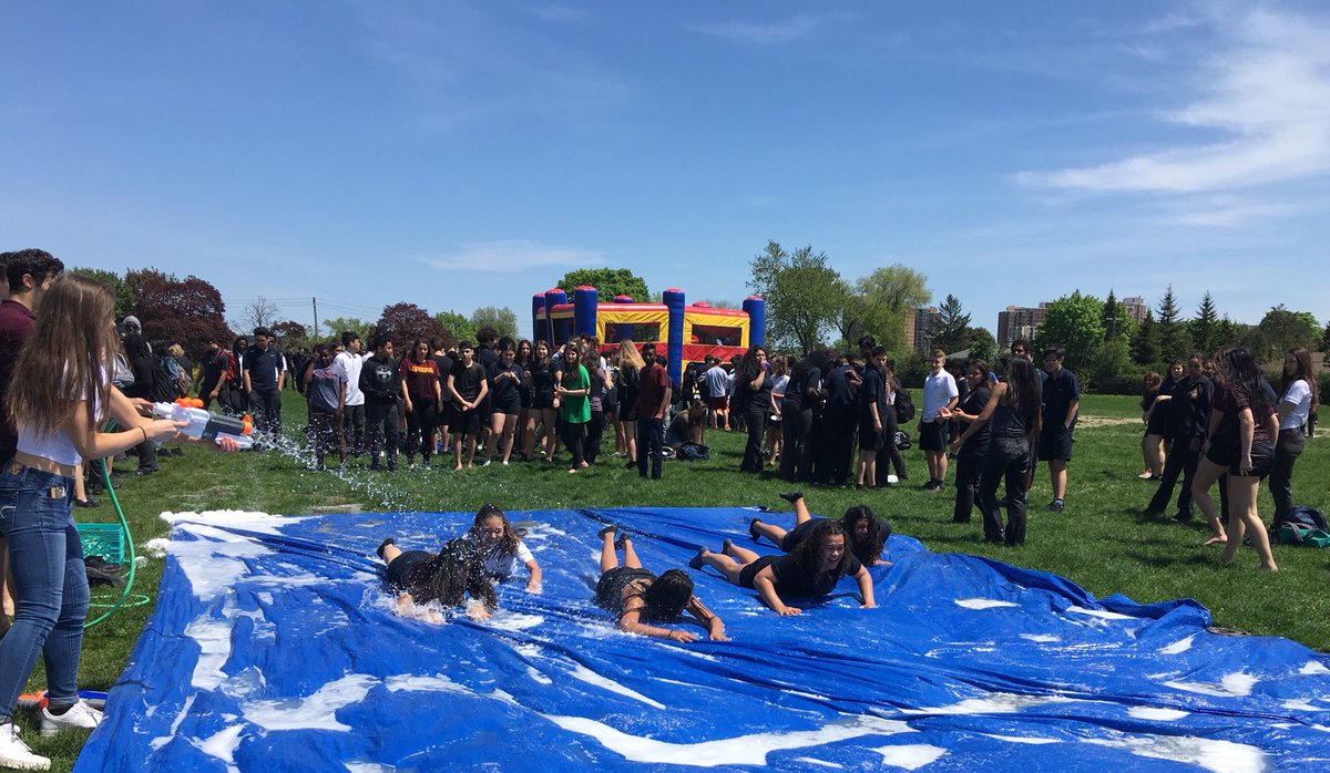 Thanks to <a href="/MPSJSAC/">MPSJ SAC</a> for organizing an awesome carnival this afternoon.  #PowerSpirit <a href="/MPSJGuidance/">MPSJ GUIDANCE</a> @MPSJarts