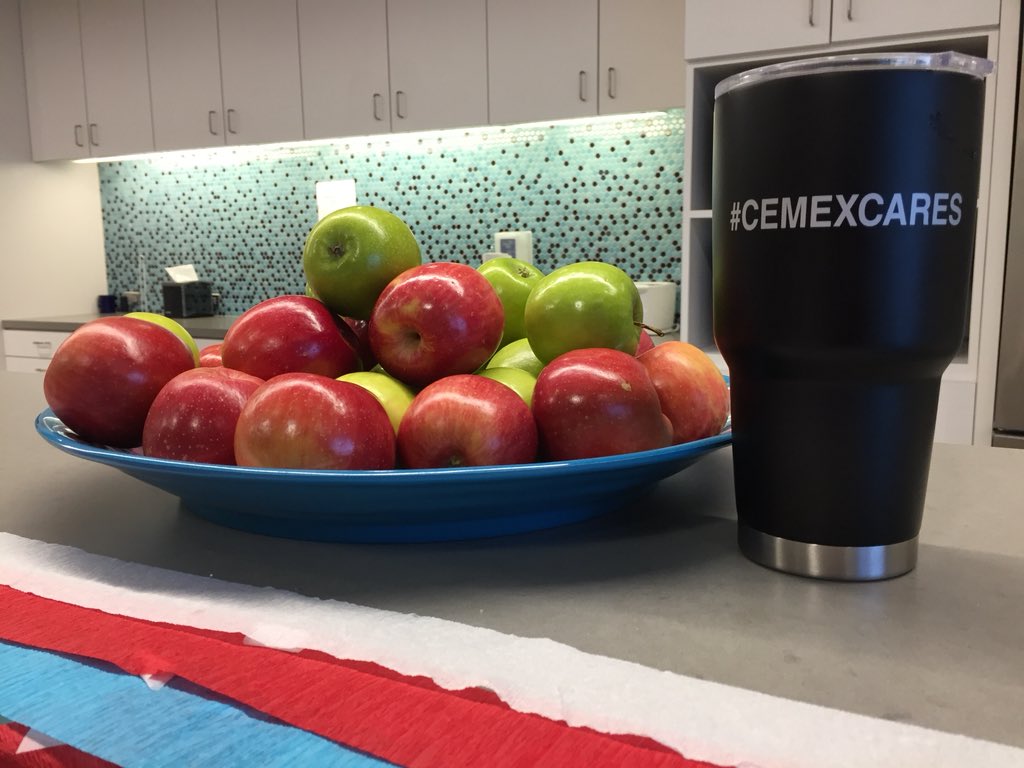 I love that my company cares about my health and wellness. #anappleaday <a href="/CEMEX_USA/">Cemex US</a>