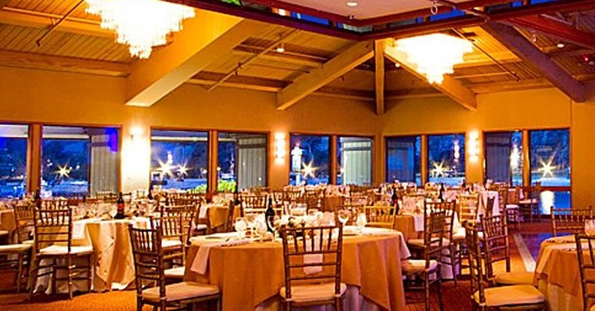 sweetHBshows's tweet photo. Our Dana Point Bridal Show is only 2 days away! Get your tickets online while they're $5 (until 5/19/18), they'll be $10 at the door! 

https://t.co/HYgCfdXsL4
#dpycevents #danapointweddings #danapointbride #ocbride #ocweddings #socalbrides #socalweddings #southerncaliforniabride https://t.co/dhL55EGhzw