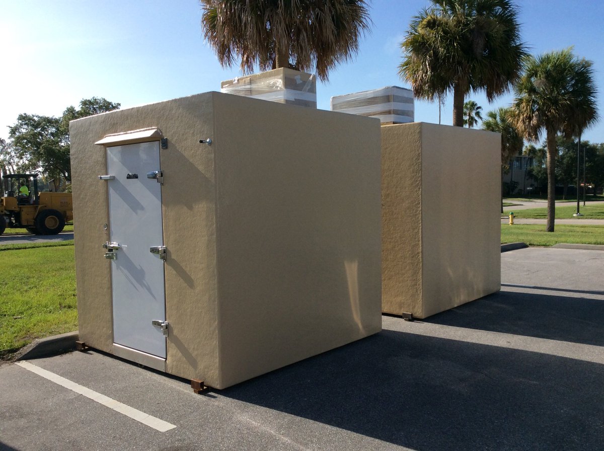 outdoor walk in coolers