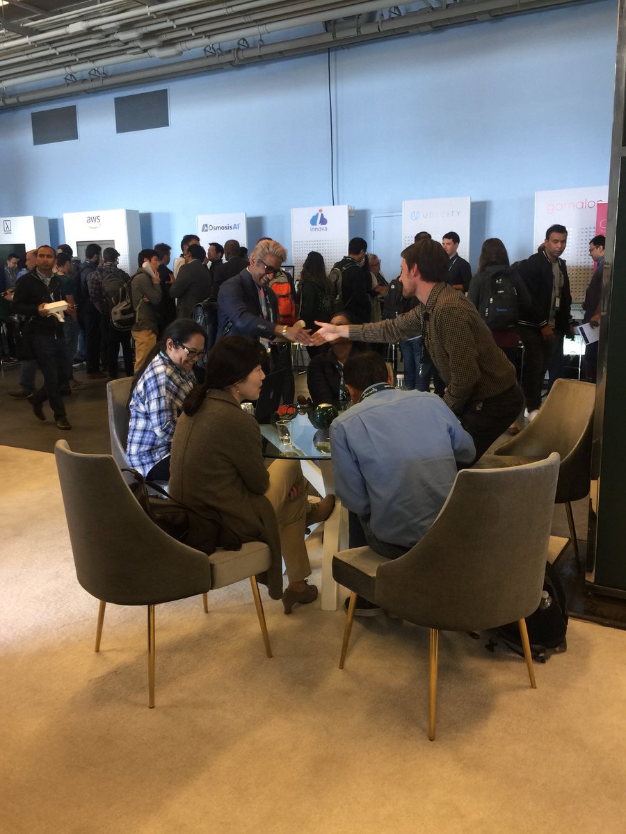 crowdgenbyappen's tweet photo. Still recovering from all the fun we had at #TRAINAI2018 and #Pier27. Thank you to @salesforce for helping put this conference on! Looking forward to next year! https://t.co/fqrucsiQAe