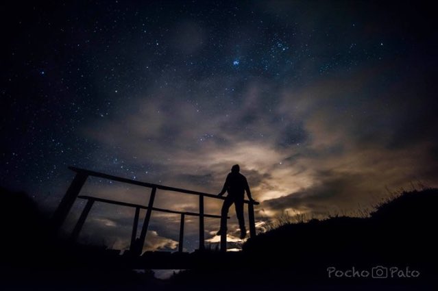 noctografosecu's tweet photo. Foto tomada al pie de #LosIllinizas, ubicación ideal para contemplar la vía láctea.

ISO: 2500, 9 seg., 2:8
#Nikon D810

#ParGuambras
#NoctógrafosEcuador

Disfruten su fin de semana!
#FelizViernes
#FelizFinDeSemana https://t.co/mMCfNOsBaH