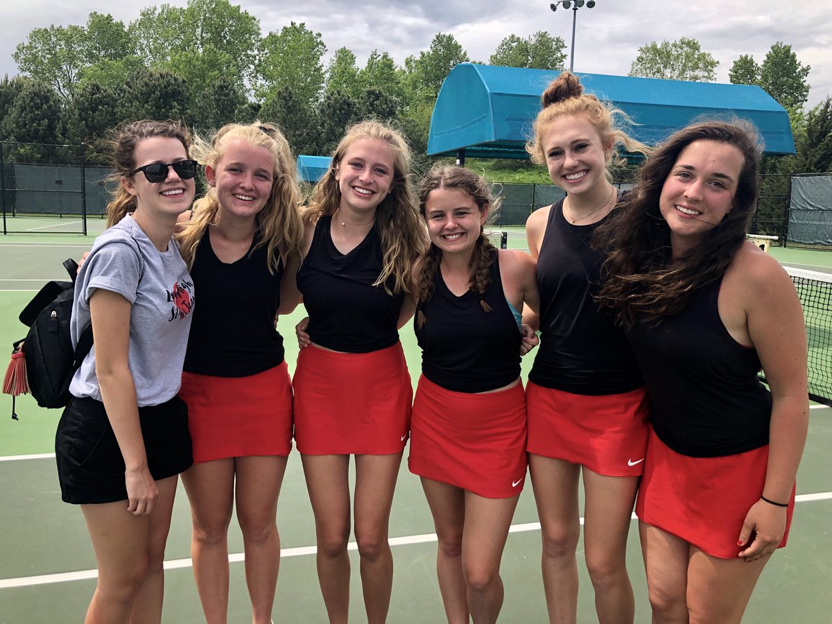 The Links finish 6th overall at state! We are all so proud of the record breaking accomplishments this year! We will miss our seniors Chloe, Julia, and Sarah. The future looks bright😎🎉🎾