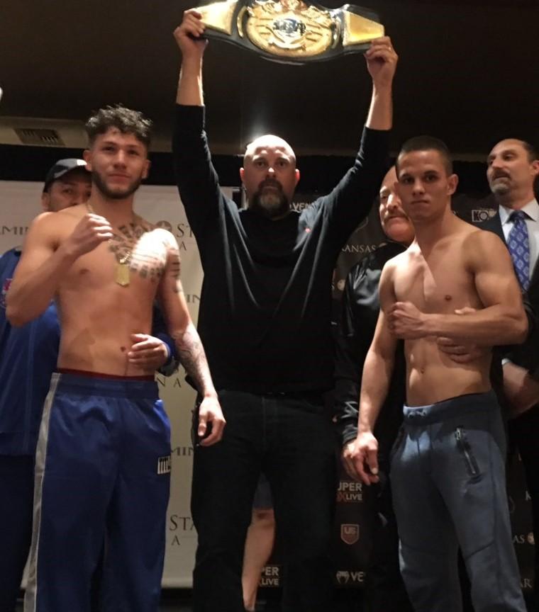 fightpublicist's tweet photo. SUPERBOX LIVE: High Stakes PPV card weights from Kansas #boxing @NicoMHernandez @KONightBoxing @SCSportsTV Kansas_Star @KansasStarArena @IntegratedPPV @Fitetv @NeonStarSE @DiBellaEnt @LouDiBella @Corey_erdman @daviddiamante https://t.co/22zsoMu5PI https://t.co/BAYcrUrxPX