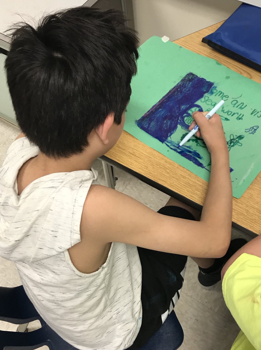 MrsWickre's tweet photo. #Roadtripping with our #SeeTheUSA simulation #STEManatiesSST #SunsetRPS #HumanitiesClass #Grade4 https://t.co/Mu2lbSWSkU