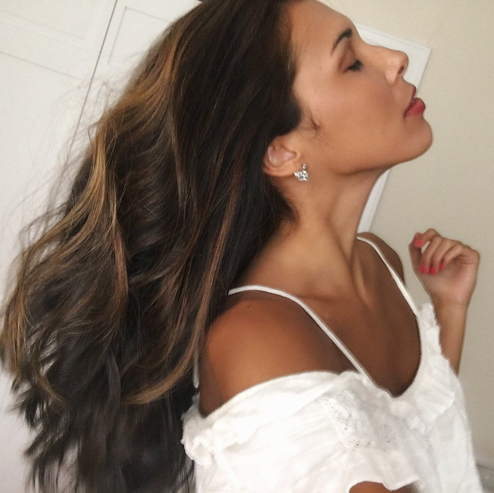 Look at my new highlights by Amy at <a href="/TylerMasonSalon/">TylerMasonSalonSpa</a> !!! She makes me feel stage ready and confident! This spa has been extra generous to me this year and I cannot thank them enough for always taking the best care of me! 💇🏽‍♀️💆🏽‍♀️