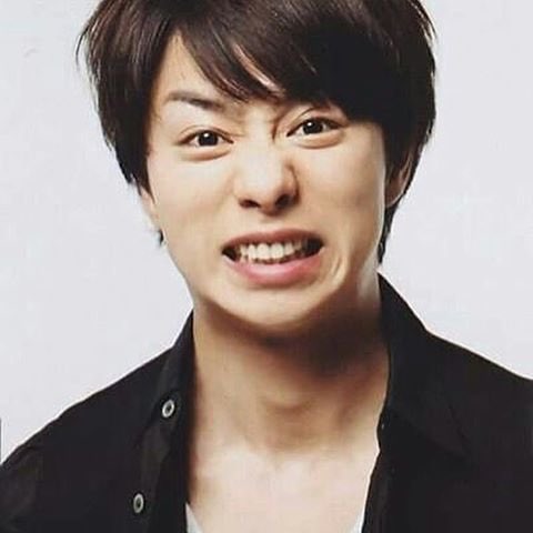 waka___ars's tweet photo. 初投稿🙋‍♀️

🌸お と も だ ち さ が し🌸

💙兵庫住みのSJK

❤️翔くんよりのall担

💛磁石よりのall担

💚FC会員

💜拡散、フォローお願いします🙇🏻‍♀️🙇🏻‍♀️

#嵐
#RTしたARASHIC全員フォローする 
 #RTしたARASHIANS全員フォロー https://t.co/HodwX9ux8C