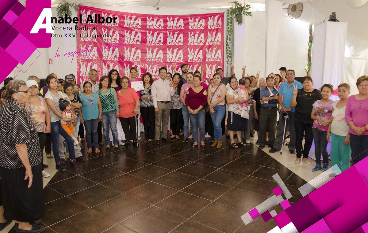AlborAnabel's tweet photo. Irak Vargas presidente de nuestro Partido Vía Radical hizo entrega de mi Constancia como Candidata a Diputada Local del Dtto 26 y por formar parte de éste proyecto a mi Candidata Suplente Claudia Ivette Bermeo . #AnabelAlbor #mujeresradicales #víaradical #devozenvoz https://t.co/NwhToSmgqr