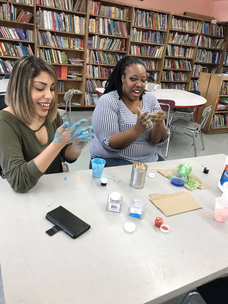 PWheatley_328's tweet photo. Slime Making Party ππ½
Shout out to our winter slump students and 5th grade for completing their attendance challenge. What a fun, creative and sticky time for our students and of course our CIS team. #IAM328 #Slime #SlimeParty #NYCDOE #CIS #counselinginschools #D19 https://t.co/yLminTHR57
