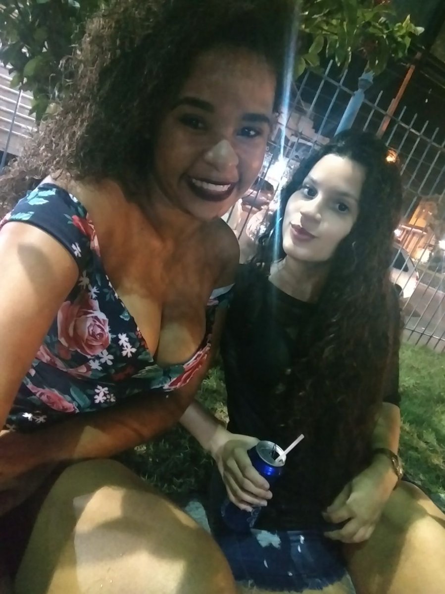 Chawendiiih's tweet photo. Loucas @evelynfffff https://t.co/0l3htNhXcB