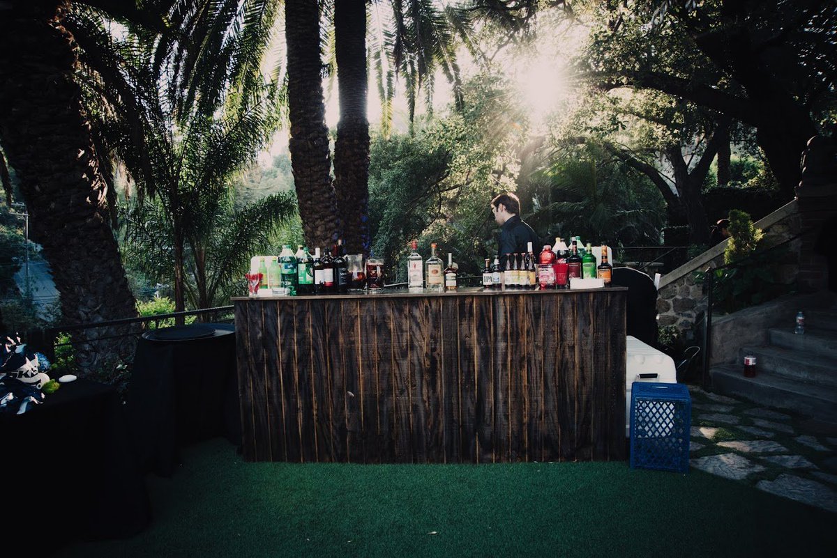 A nice outdoor set up we did. 
-
We are a party rental company located in Los Angeles. 
#Arcades #ArcadeRentals #SanFernandoValley #thundercats #PartyRentals #Games #Birthdays #KidsParty #TableRentals #LA #EventRentals
