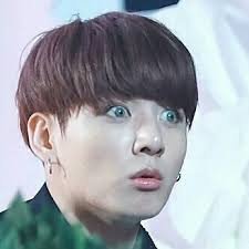 Dani_L97's tweet image. #HeiselParty Cuando @MCHeisel saludó a #ARMYCOLOMBIA desde @los40colombia me sentí re amada. Gracias Heisel :) Si puedes o tienes la oportunidad nos gustaría escuchas Fake Love, la nueva canción de @BTS_twt. Sin molestar, está muy buena.