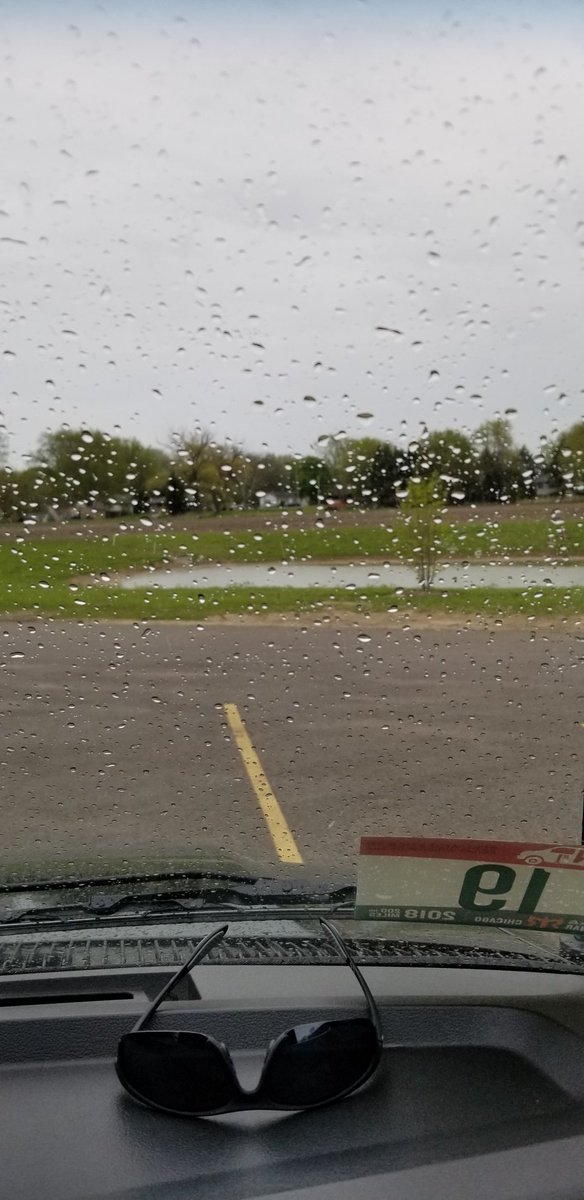 configurerun's tweet photo. Mother Nature has apparently taken offense at Van 1's lack of showering and has decided to provide one of her own. https://t.co/aR2fUlpxp6