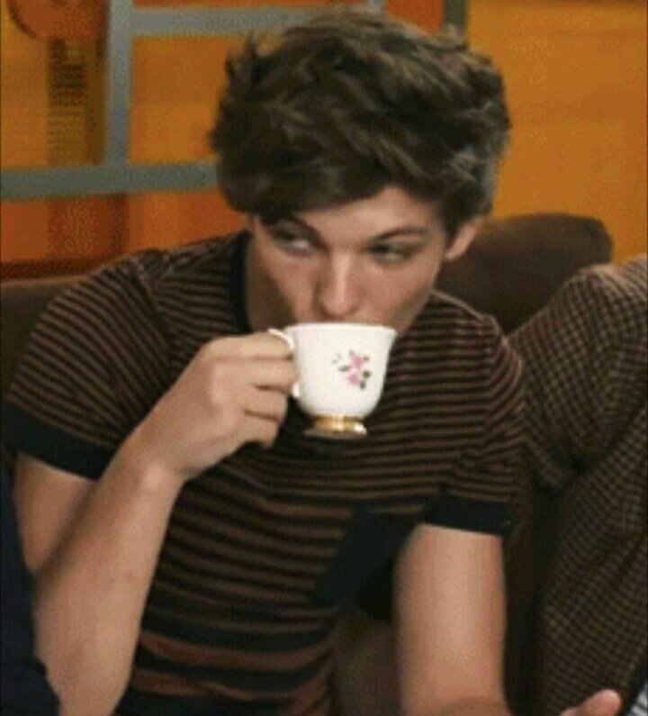 cataslouis's tweet photo. ☕ https://t.co/0C8iaTG0vT